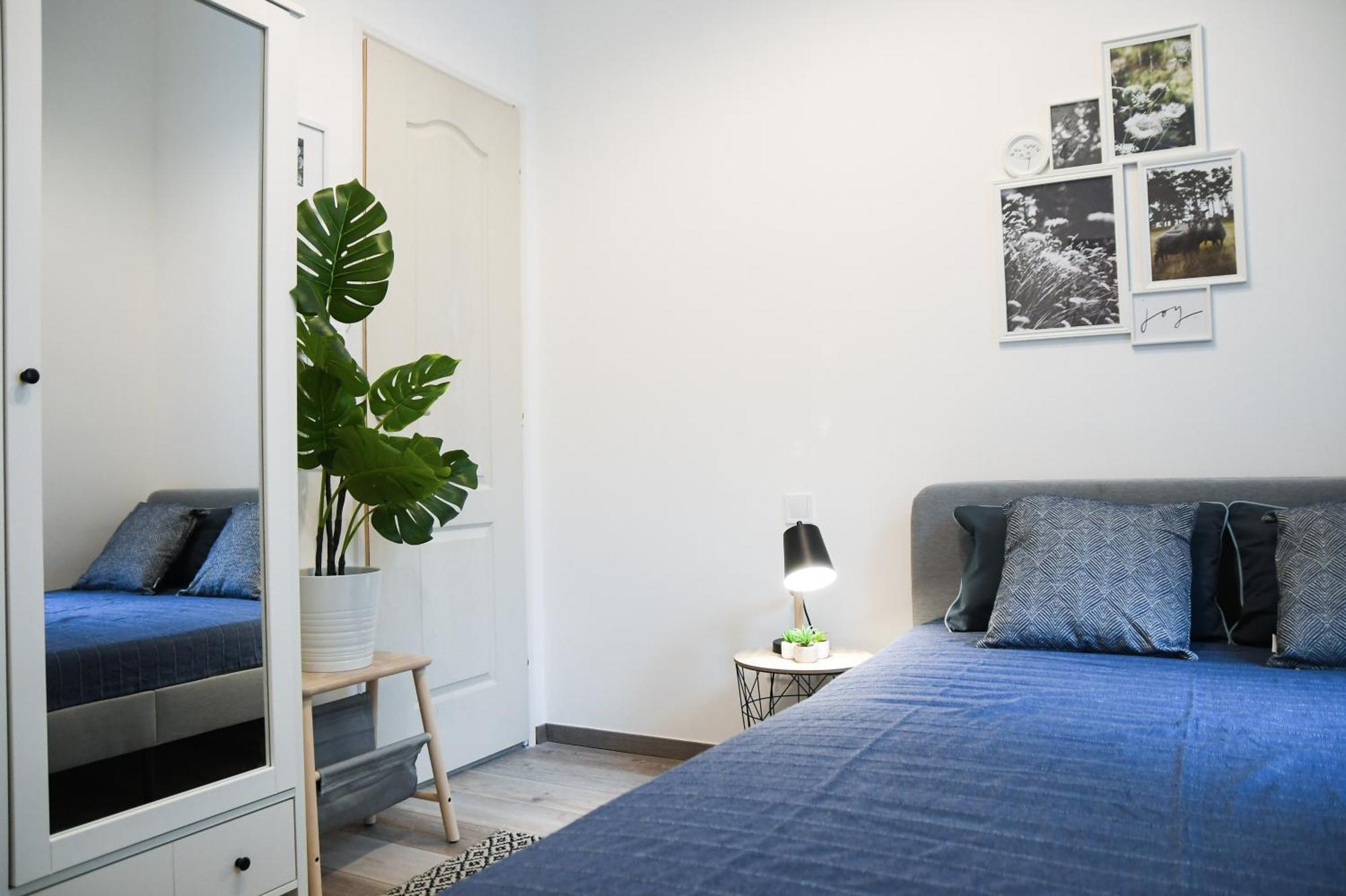 Buda Central Mini Studios, Budapest